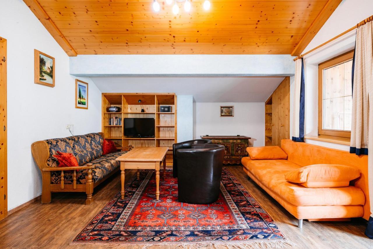 Taverne Apartment